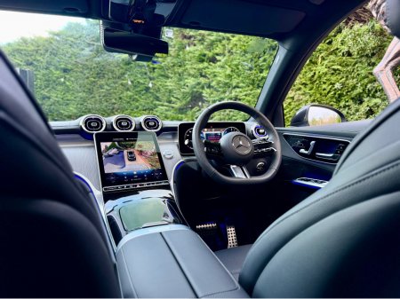 2025 Mercedes-Benz GLC Class 300 AMG LN PREMIUM DE 4MATIC LINE €77,950 thumbnail