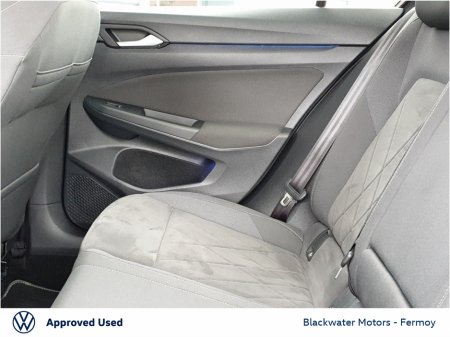 2021 Volkswagen Golf - thumbnail 7