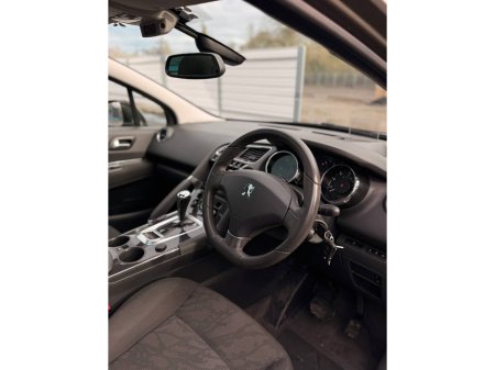 2013 Peugeot 3008 - thumbnail 25