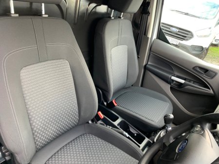 2022 Ford Transit Connect TREND 1.5 TDCI 120 PS LWB 250 // PRICE EXCL. VAT // ALLOY WHEELS, BODY COLOURED BUMPERS AND MIRRORS // STUNNING CONDITION // 09/26 CVRT // TIMING BELT €12,154 thumbnail