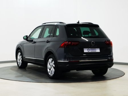 2022 Volkswagen Tiguan *98* LIFE TSI PHEV S-A DSG €29,700 thumbnail