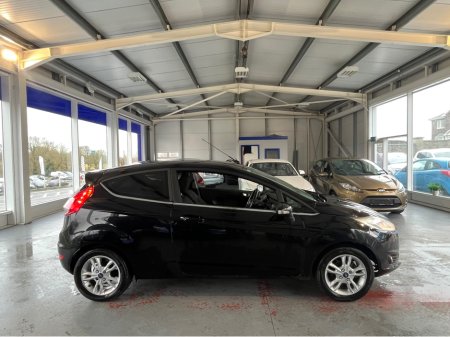 2017 Ford Fiesta ZETEC 1.2 petrol 60 bhp manual €9,950