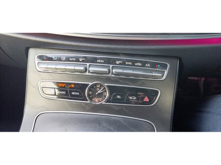 2018 Mercedes-Benz E Class - thumbnail 19