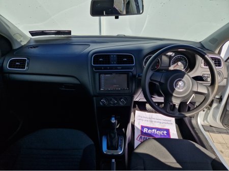 2011 Volkswagen Polo - thumbnail 16