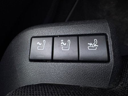 2017 Citroen Grand C4 Picasso GRAND 1.6 BLUE HDI 1 120 FLAIR 120BHP 5DR €13,800 thumbnail