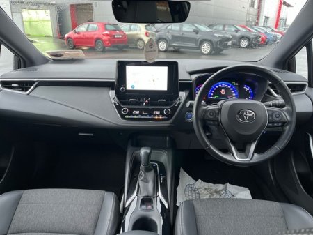 2022 Toyota Corolla COROLLA HYBRID L/SPORT HB €24,950 thumbnail