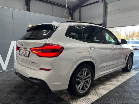 2021 BMW X3 2021 BMW X3 XDRIVE 30E M-SPORT EDITION JOY 2.0 AUTOMATIC / CRUISE CONTROL / 360° PARKING CAMERA / ELECTRIC MEMORY & HEATED SEATS / APPLE CARPLAY / PADDLE SHIFTERS / HEATED REAR SEATS thumbnail