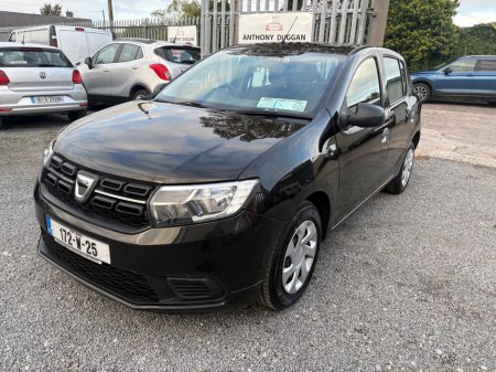 2017 Dacia Sandero 1.0 75 ALTERNATIVE €8,995 thumbnail
