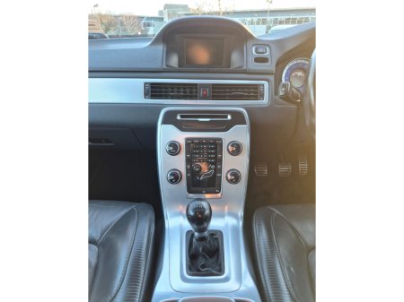 2013 Volvo V70  €6,999 thumbnail