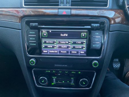 2014 Skoda Superb - thumbnail 15