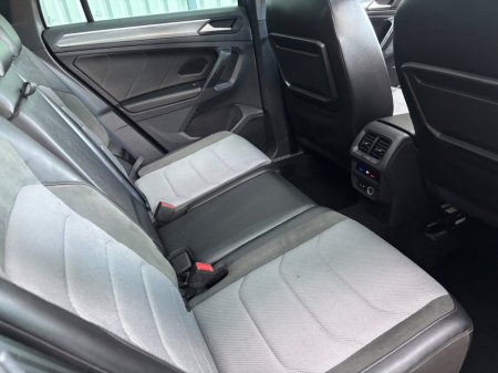 2020 Volkswagen Tiguan - thumbnail 5
