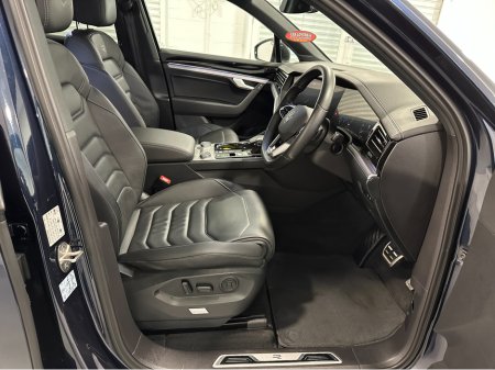 2023 Volkswagen Touareg V6 BLACK EDITION TDI VW/AUDI SPECIALISTS WWW.DENISDARCYCARS.IE €84,950 thumbnail