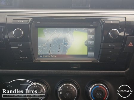 2016 Toyota Corolla - thumbnail 18