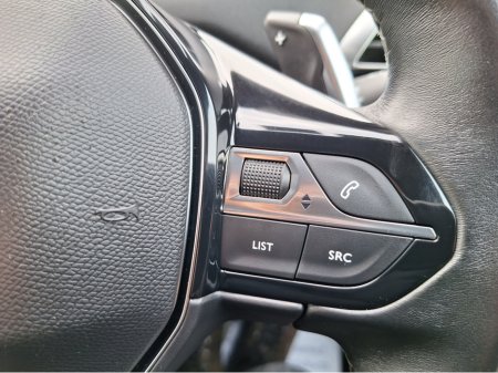 2023 Peugeot 5008 - thumbnail 31