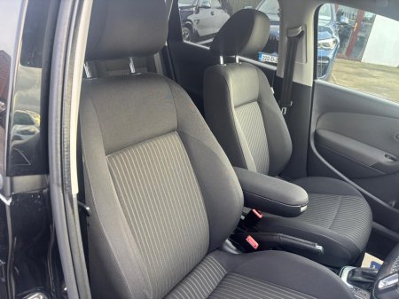 2014 Volkswagen Polo COMFORT LINE €12,500