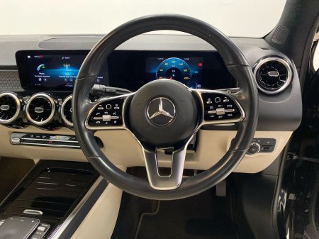 2023 Mercedes-Benz GLB - thumbnail 16