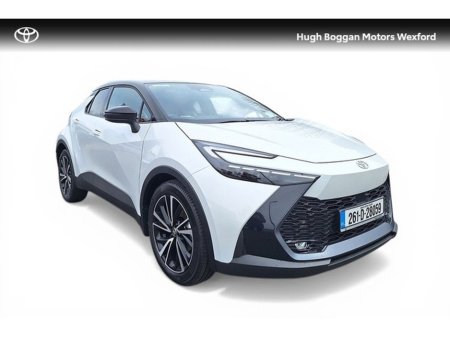 2026 Toyota C-HR HEV SOL WITH DELIVERY MILEAGE!