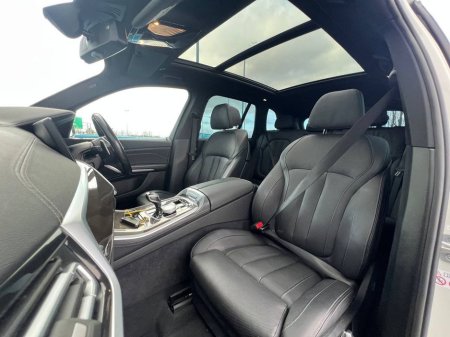 2022 BMW X5 - thumbnail 2