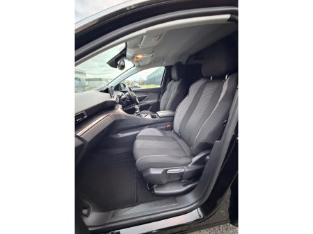 2021 Peugeot 3008 - thumbnail 14