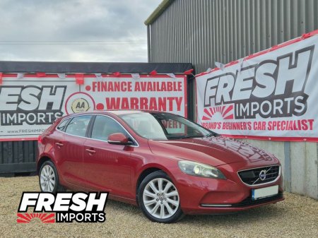 2014 Volvo V40 - thumbnail 1