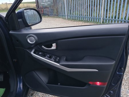 2015 Ssangyong Korando - thumbnail 11