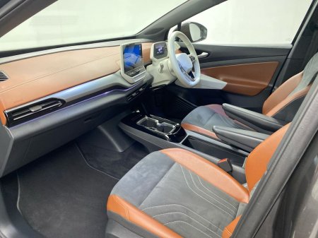 2022 Volkswagen ID.4 FAMILY 77kWh 204HP €23,995 thumbnail