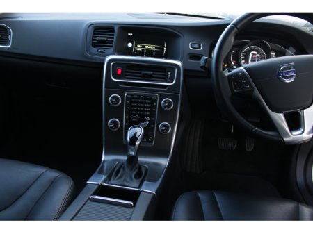 2016 Volvo S60 2.0D4 SE LUXURY PLUS AUTOMATIC // IMMACULATE CONDITION THROUGHOUT // BUY WITH CONFIDENCE AA AND SIMI APPROVED DEALER 2026 // FINANCE ARRANGED // ALL TRADE INS WELCOME // €17,950 thumbnail