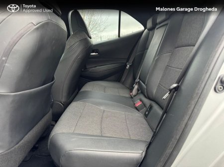 2022 Toyota Corolla 1.8 Hybrid Luna Sport Call Now 041 980 2420 €25,950 thumbnail
