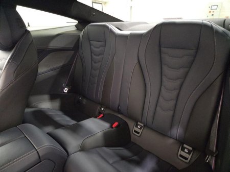 2019 BMW 8 Series - thumbnail 11