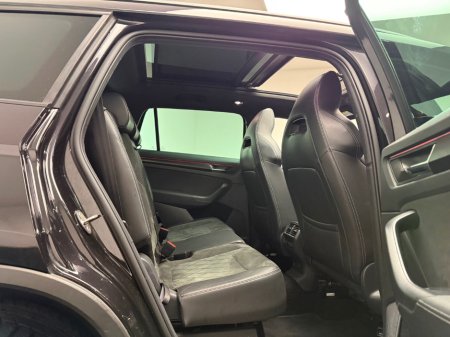 2021 Skoda Kodiaq SPORTLINE 2.0TDI 150HP AUTO *7 SEATER* €34,990 thumbnail