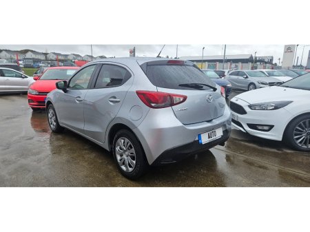 2017 Mazda Mazda2 - thumbnail 10