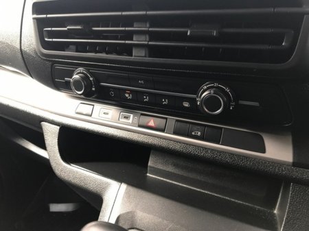 2025 Toyota Proace - thumbnail 14