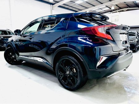 2019 Toyota C-HR - thumbnail 17