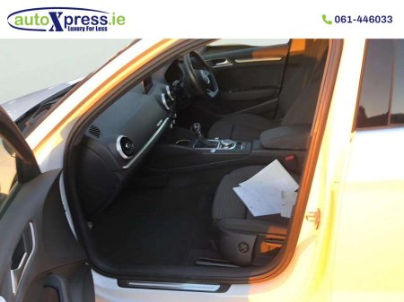 2017 Audi A3 1.4TFSI SPORT €17,995 thumbnail