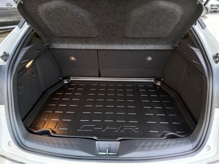 2017 Toyota C-HR (171) 1.8 HYBRID SPORT AUTO thumbnail