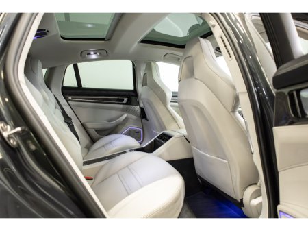 2018 Porsche Panamera - thumbnail 12