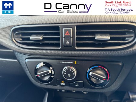 2025 Hyundai i10 DELUXE PLUS AUTOMATIC €24,900 thumbnail