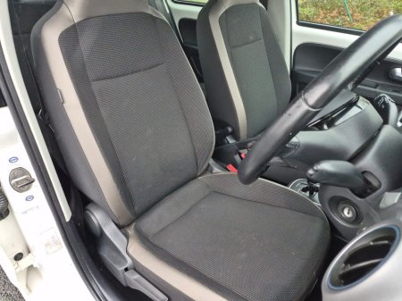 2012 Volkswagen up! 1.0 75BHP TAKE UP €4,999 thumbnail