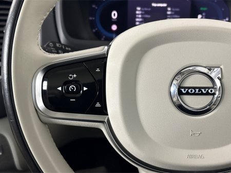 2023 Volvo XC90 T8 PHEV PLUS BRIGHT AWD 7 SEATER**PANORMAIC ROOF**HEATED CREAM LEATHER INTERIOR**MEMORY SEATS**HEATED MULTIFUNCTIONAL STEERING WHEEL**DIGITAL DASH**TOUCHSCREEN APPLE CARPLAY**HARMON KARDON SOUNDSYSTEM €61,995 thumbnail