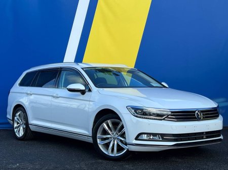 2016 Volkswagen Passat VARIANT HIGHLINE 1.4 TSI * HUGE SPEC * // DRIVER MASSAGE SEAT // REVERSE CAMERA // LANE ASSIST €18,950