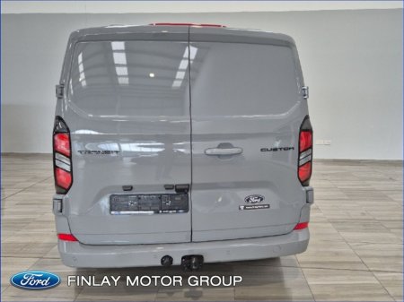 2026 Ford Transit Custom 150PS Limited LWB FWD Manual €40,974 thumbnail