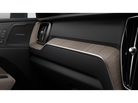 2026 Volvo XC60 - thumbnail 13