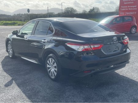 2018 Toyota Camry - thumbnail 5