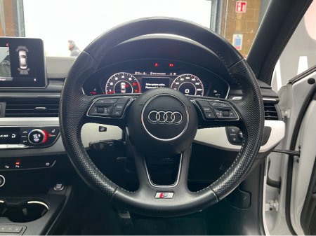 2018 Audi A4 - thumbnail 10