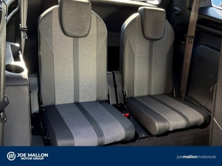 2023 Peugeot 5008 - thumbnail 18