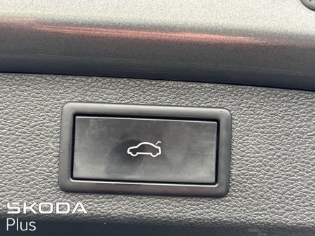 2023 Skoda Kodiaq 2.0 TDI 150HP DSG Ambition 7 Seat thumbnail