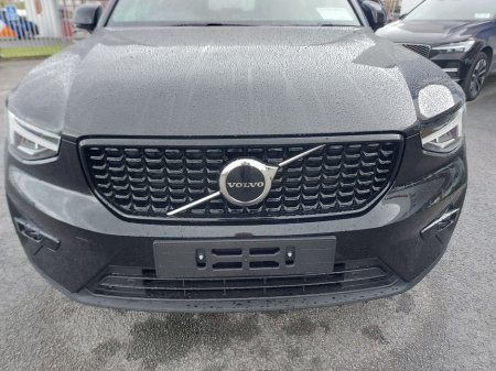 2026 Volvo XC40 - thumbnail 10