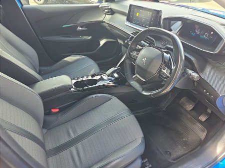 2020 Peugeot 208 - thumbnail 9