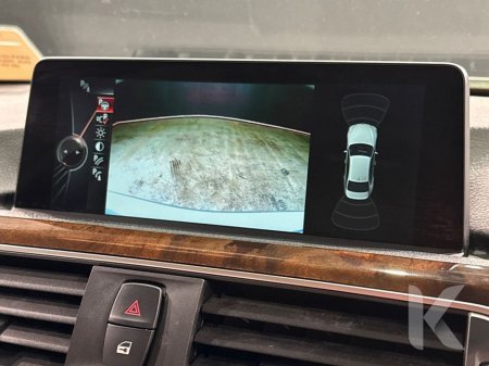 2016 BMW 3 Series - thumbnail 24