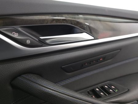 2017 BMW 5 Series 520d M Sport Auto €27,950 thumbnail